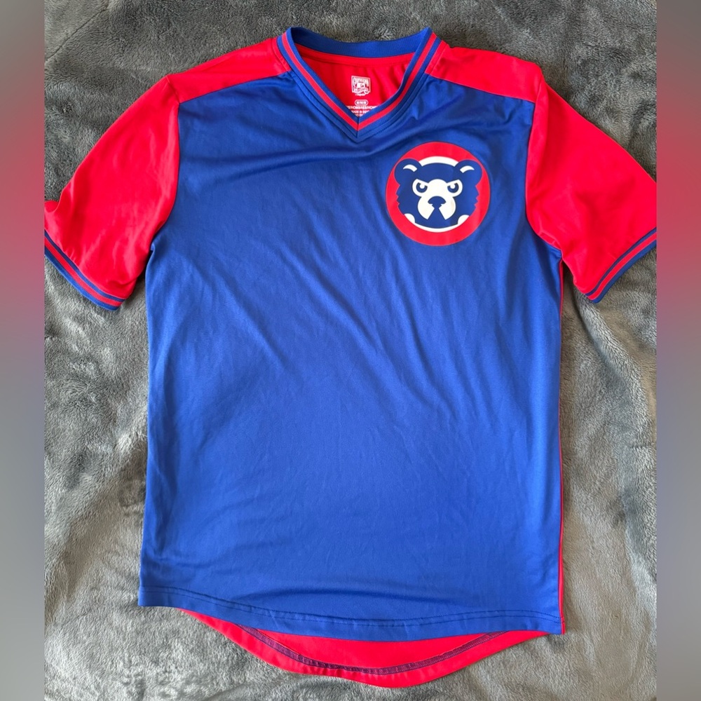CHICAGO CUBS (COOPERSTOWN) collection SHORT SLEEVE BASEBALL CLUB SHIRT!